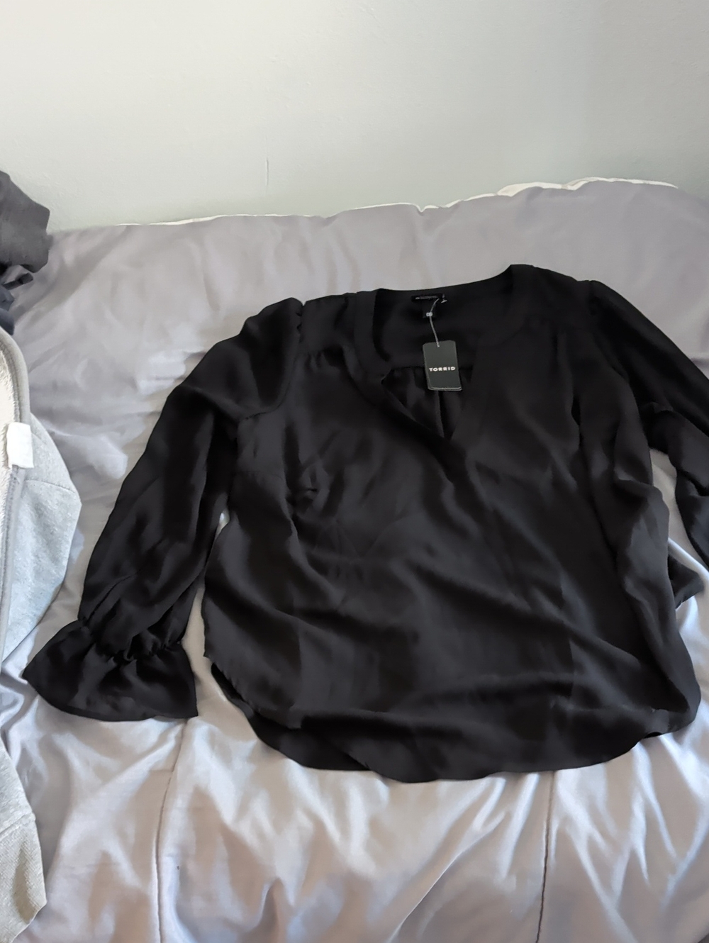 Vero Moda Black Long-Sleeve V-Neck Blouse